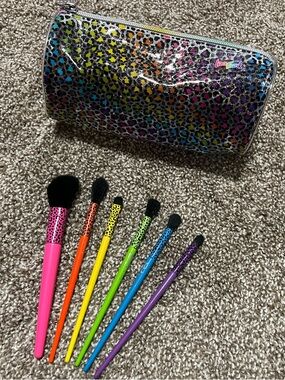 Morphe x Lisa Frank Brush Set